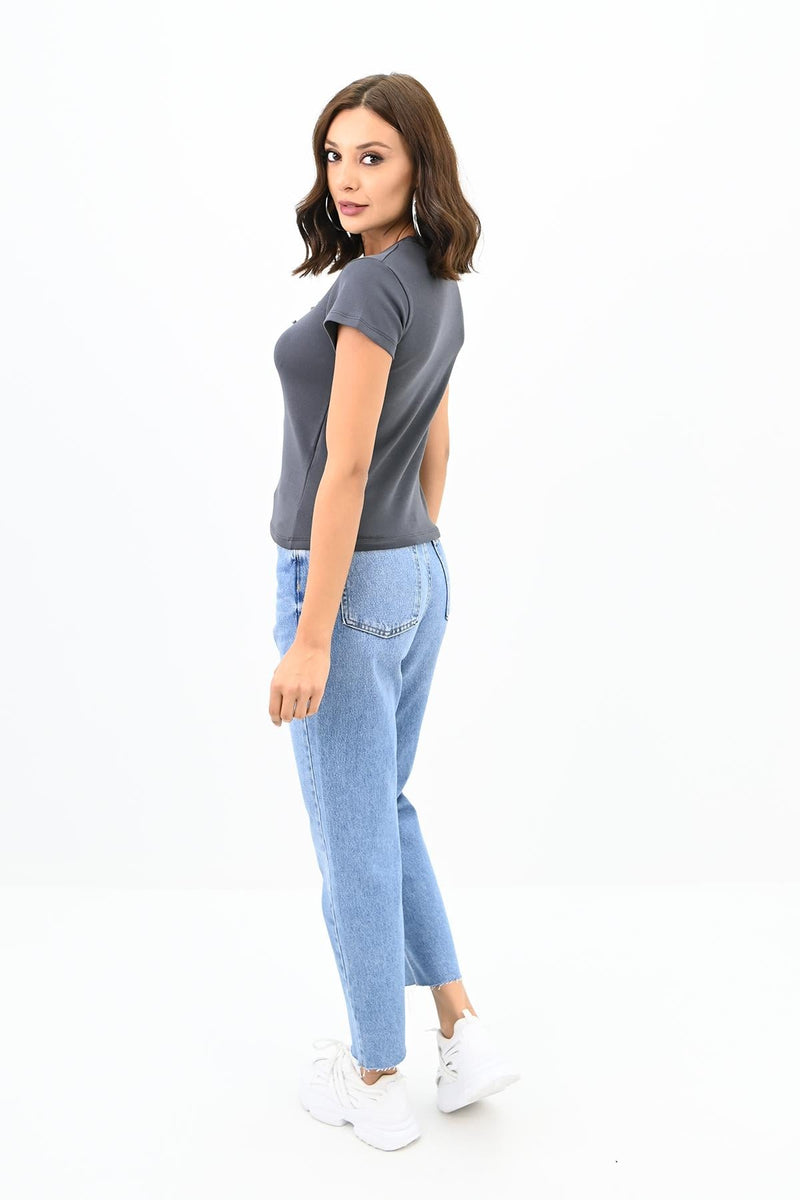 Kadın Taş İşlemeli Nakış Detaylı T-shirt 1774-25